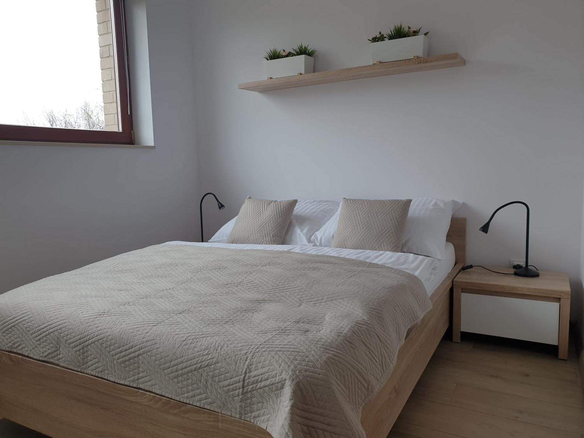 Near The Airport- Apartments Krakow Dış mekan fotoğraf